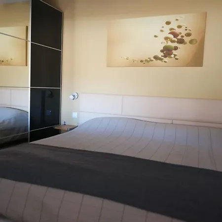 With 3 Bedrooms In El Chaparral, With Wonderful Sea View, Po Apartment *